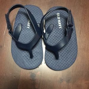 Old Navy infant flip flops